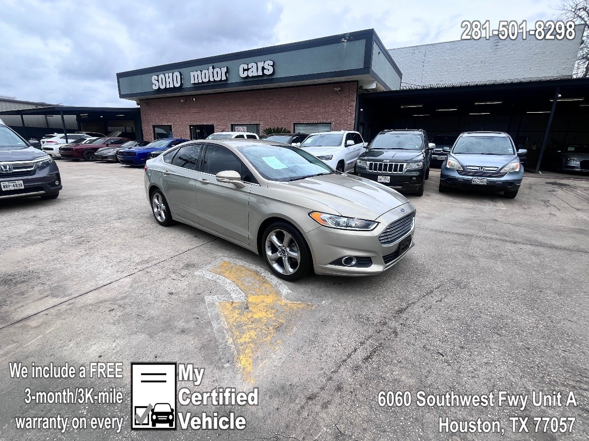 2015 Ford Fusion SE