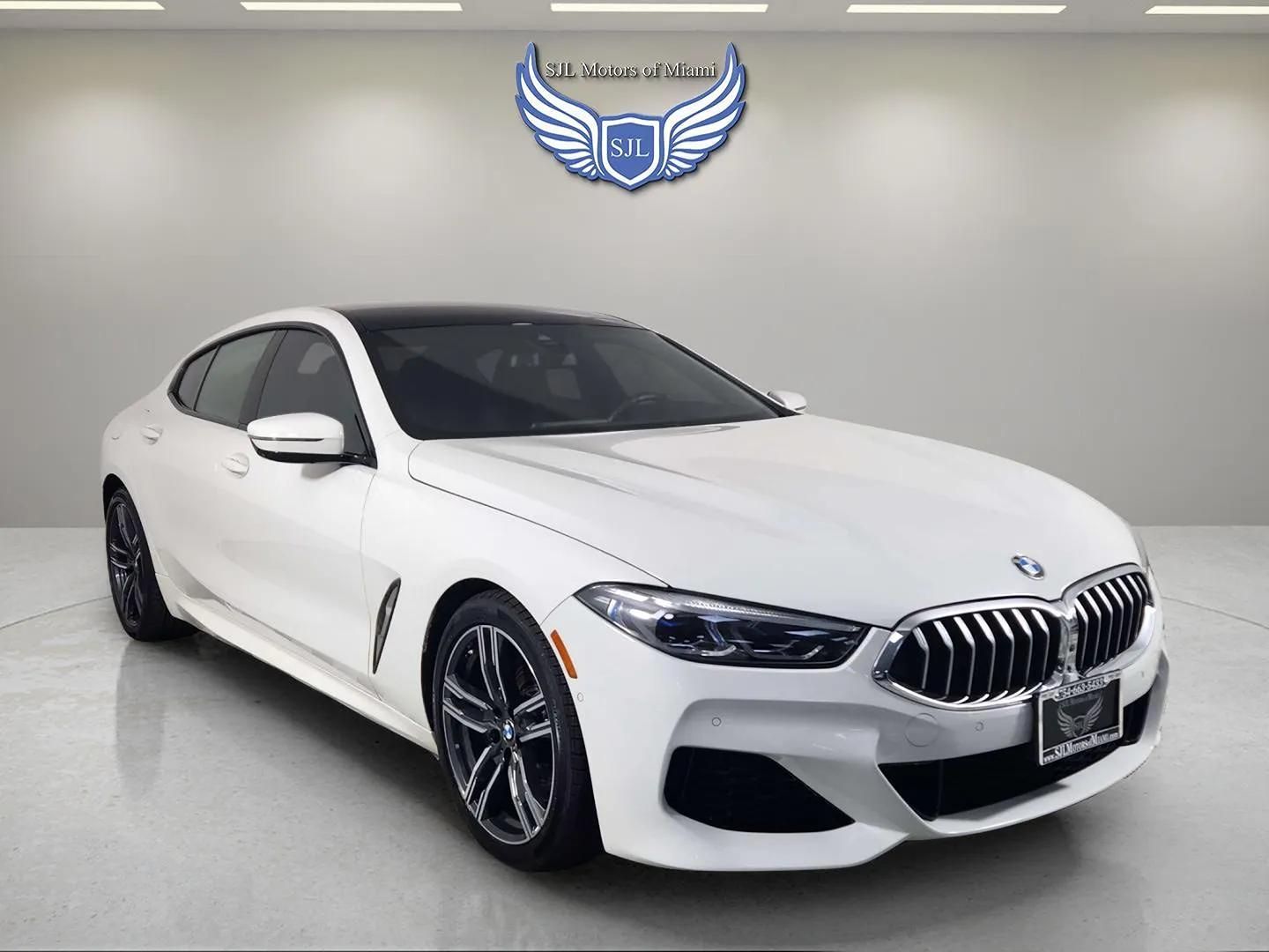 2022 BMW 8 Series 840i