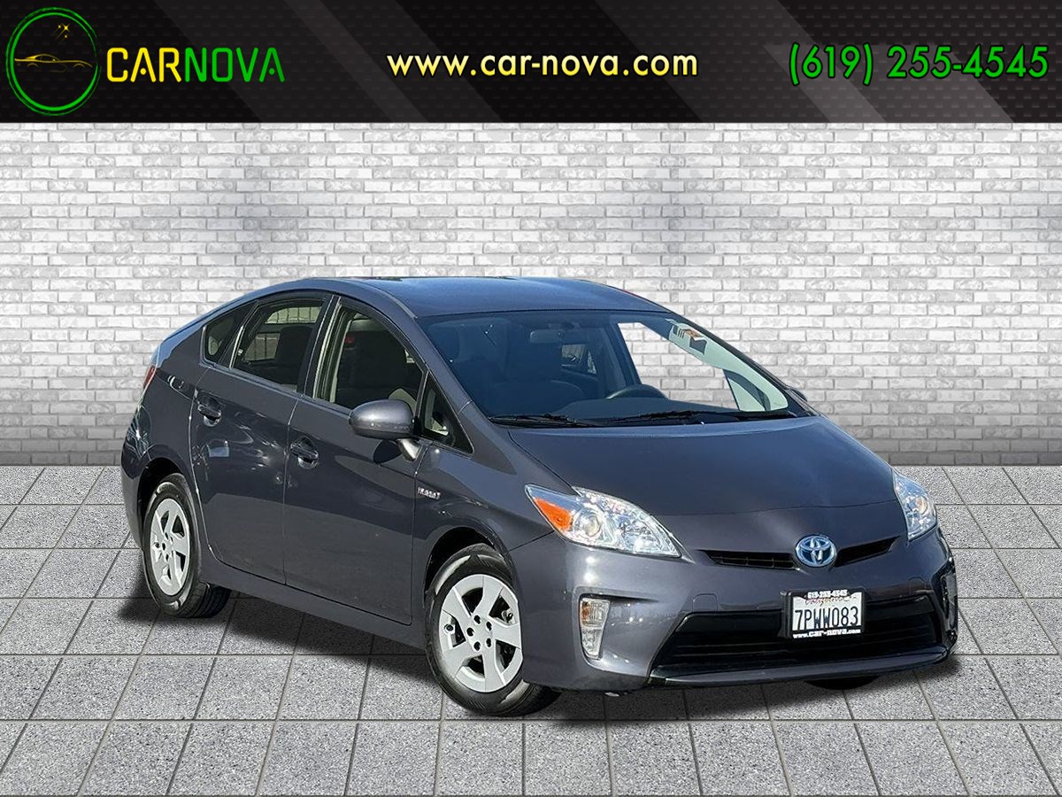 2015 Toyota Prius Three