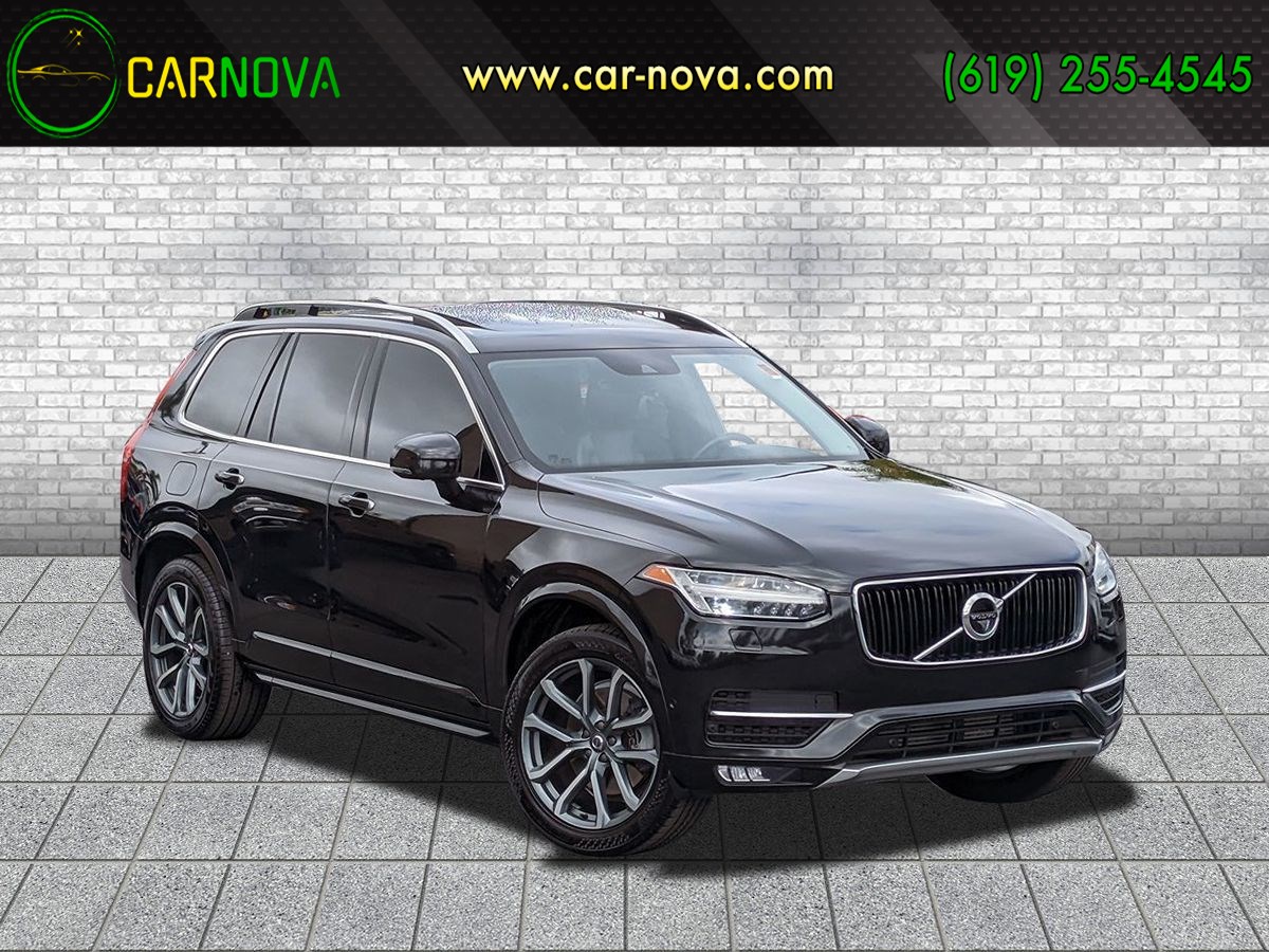 2017 Volvo XC90 Momentum