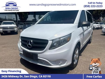 2016 Mercedes-Benz Metris Passenger Van RWD 126"