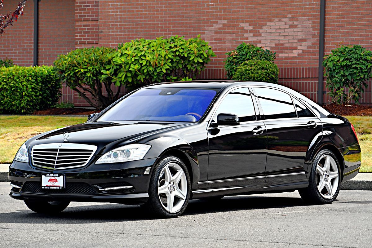 2010 Mercedes-Benz S 550 4MATIC Sedan