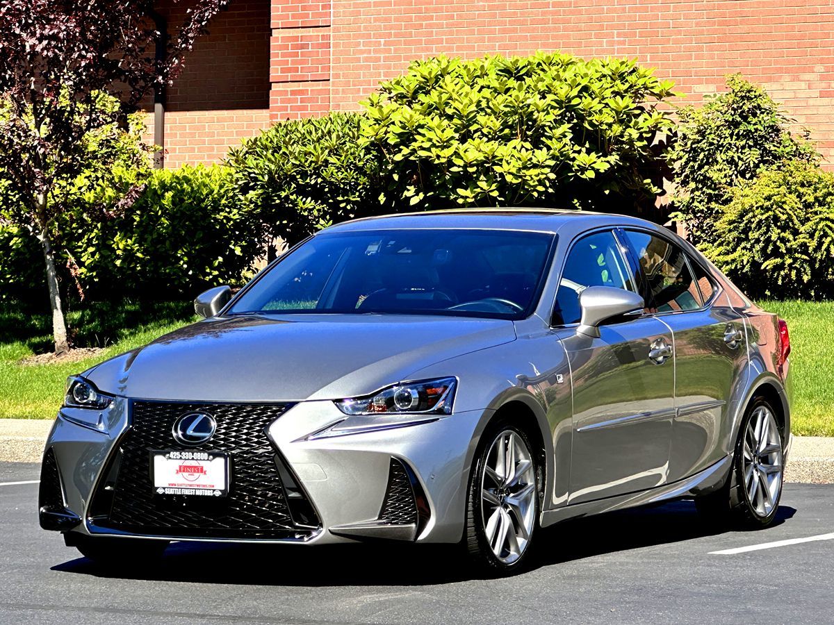 2019 Lexus IS 300 AWD