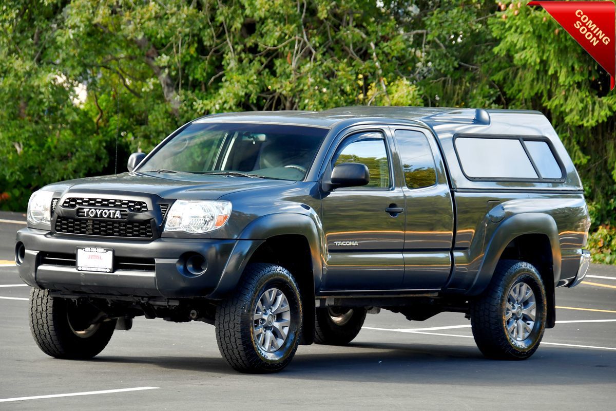 2009 Toyota Tacoma 5-Speed Manual I4