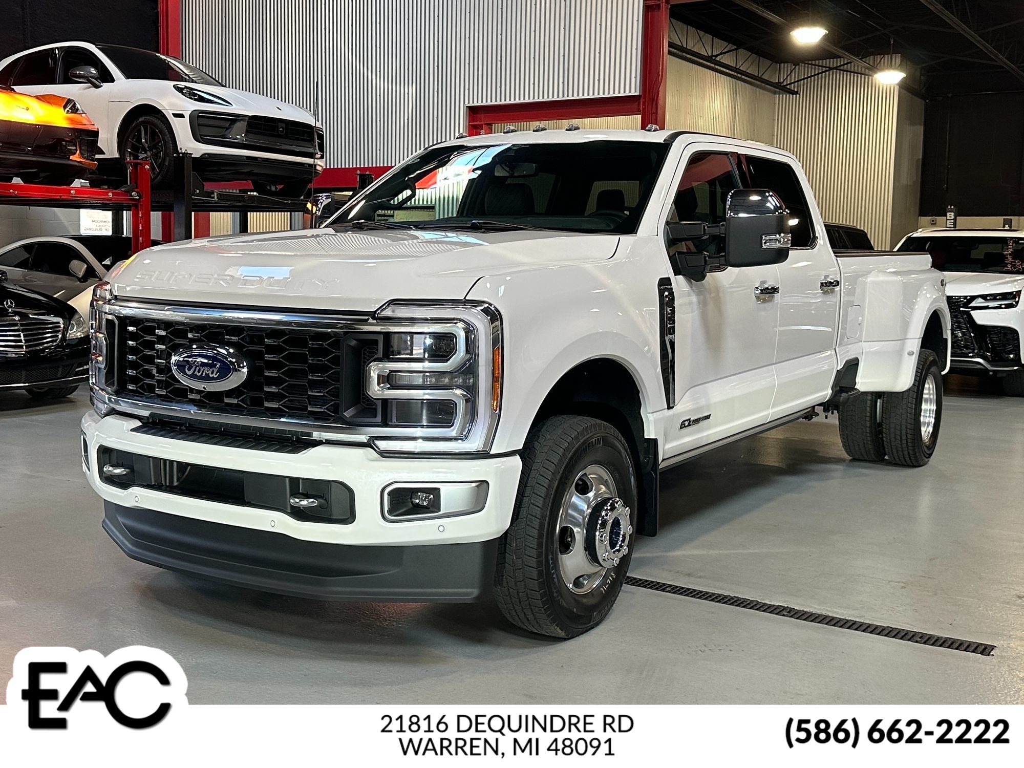 2023 Ford Super Duty F-350 DRW Platinum