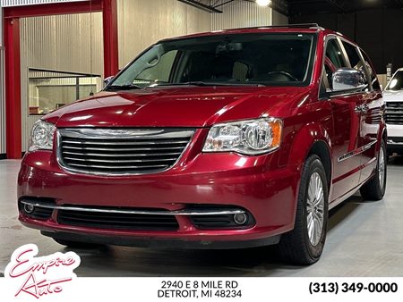 2015 Chrysler Town & Country Touring-L