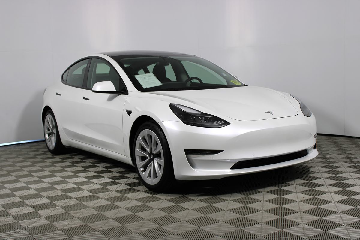 2021 Tesla Model 3 Standard Range Plus