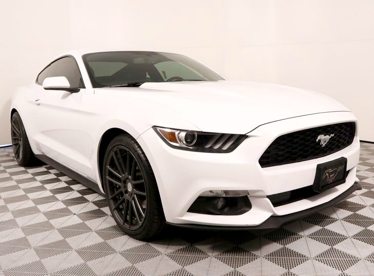 2015 Ford Mustang V6