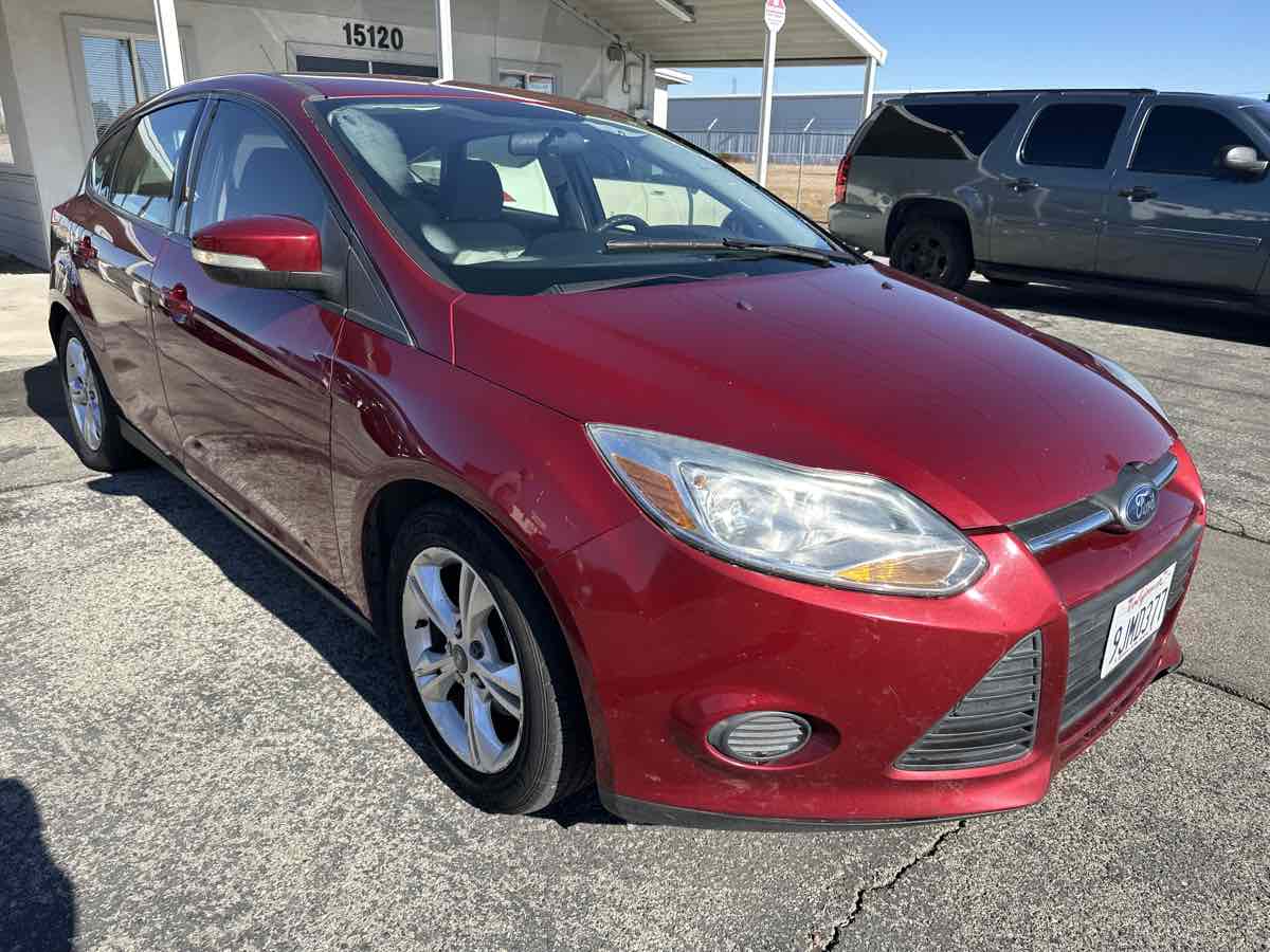 Ford Focus 2014 Ford Focus 1FADP3K25EL126850