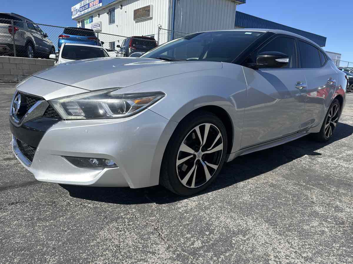 Nissan Maxima 2018 Nissan Maxima 1N4AA6APXJC380910
