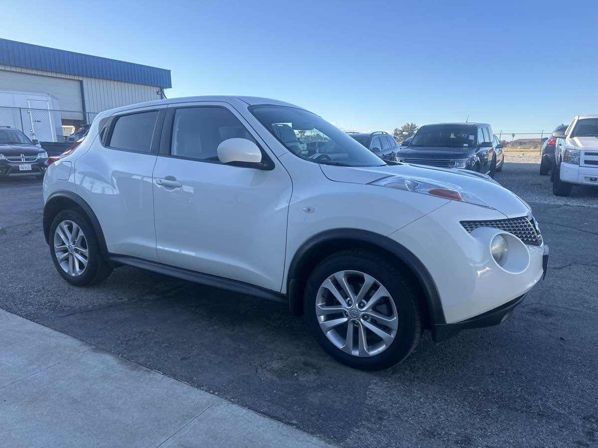 Nissan JUKE 2013 Nissan JUKE JN8AF5MR4DT201773