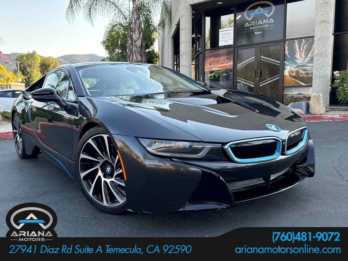 2016 BMW i8 