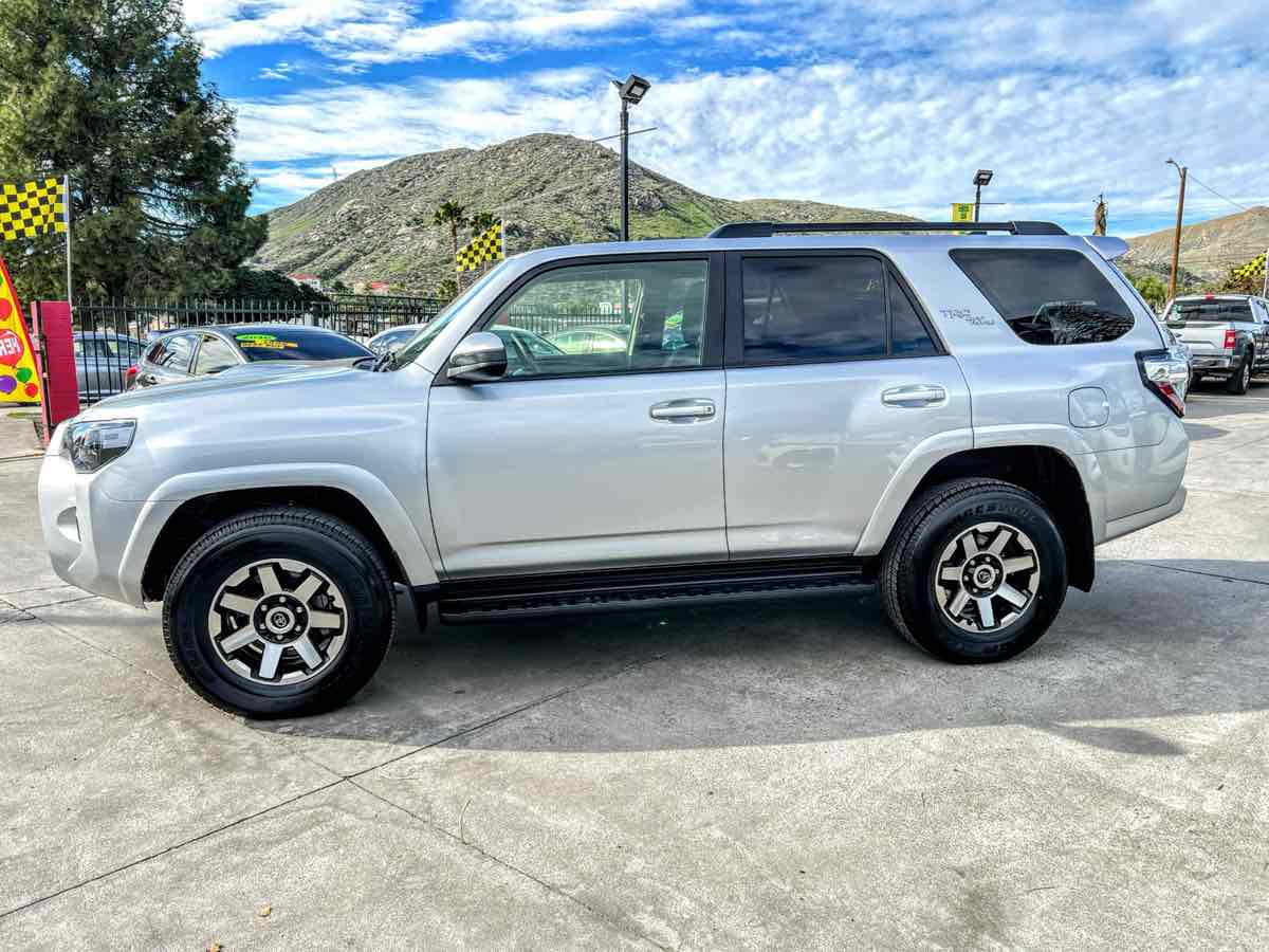 Toyota 4Runner 2022 Toyota 4Runner JTEPU5JR9N6070934