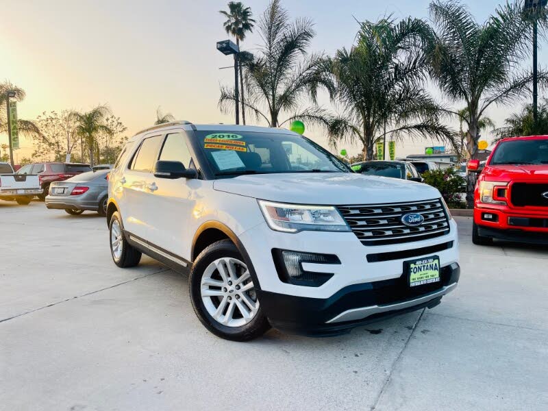 Ford Explorer 2016 Ford Explorer 1FM5K7D8XGGA07589