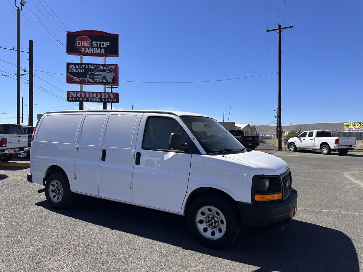 2011 GMC Savana Cargo Van 