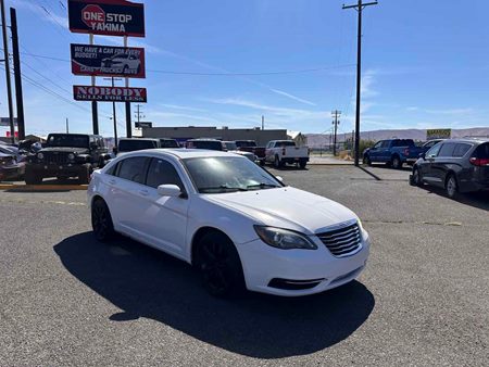 2013 Chrysler 200 Touring