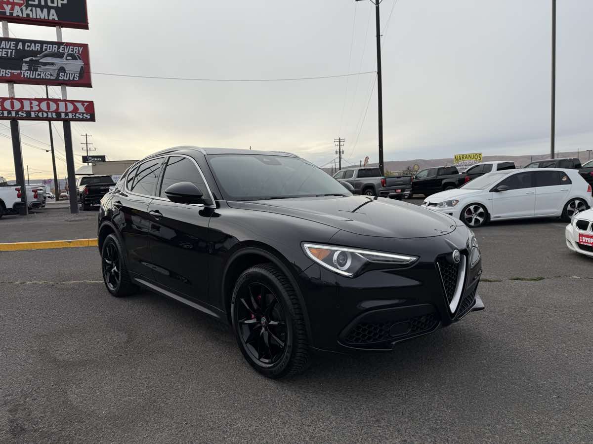 2018 Alfa Romeo Stelvio Ti