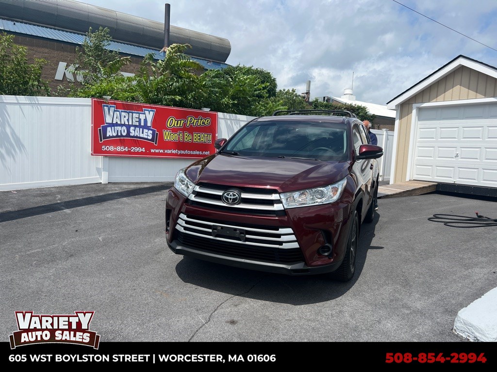 2019 Toyota Highlander LE