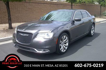 2017 Chrysler 300 Limited