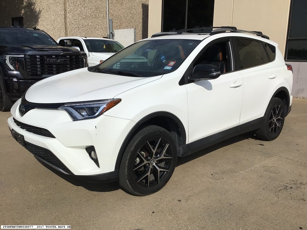 2017 Toyota RAV4 SE