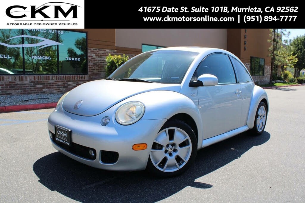 2002 Volkswagen New Beetle S