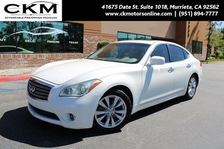 2011 INFINITI M37