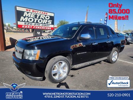 2013 Chevrolet Avalanche LS